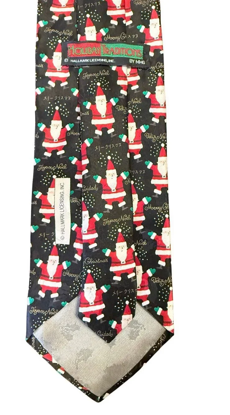 Holiday Traditions 100% Silk Necktie Santa Claus Merry Christmas